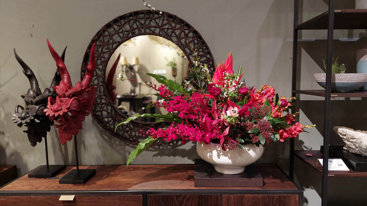 The Art of Monthly Floral Subscription | Transforming Spaces with Seasonal Masterpieces