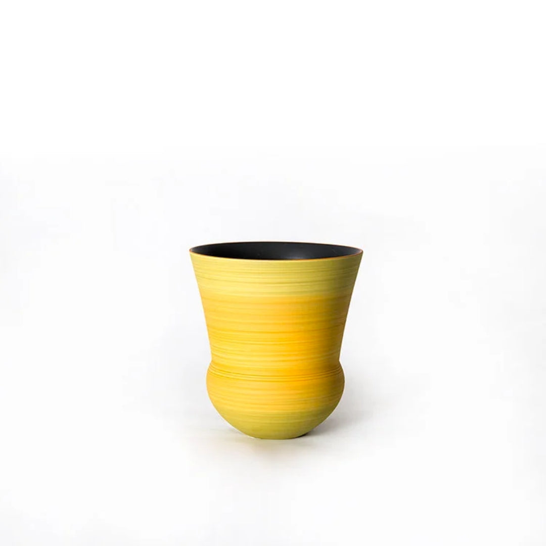 Bell_vase_OVO_GARDEN