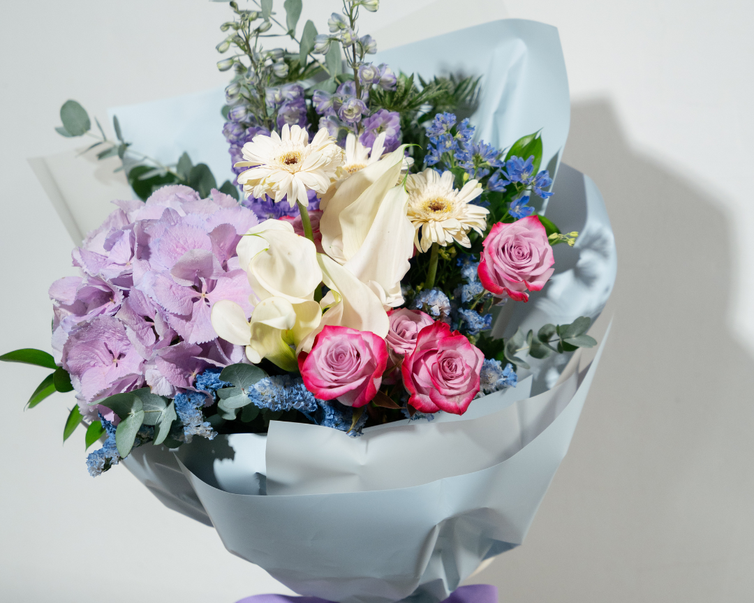 Moonlit Garden Bouquet | OVO GARDEN