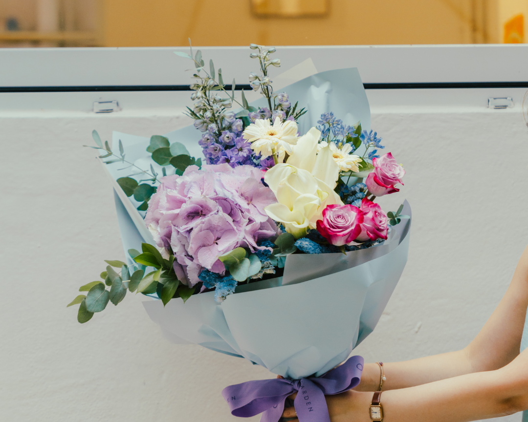Moonlit Garden Bouquet | OVO GARDEN