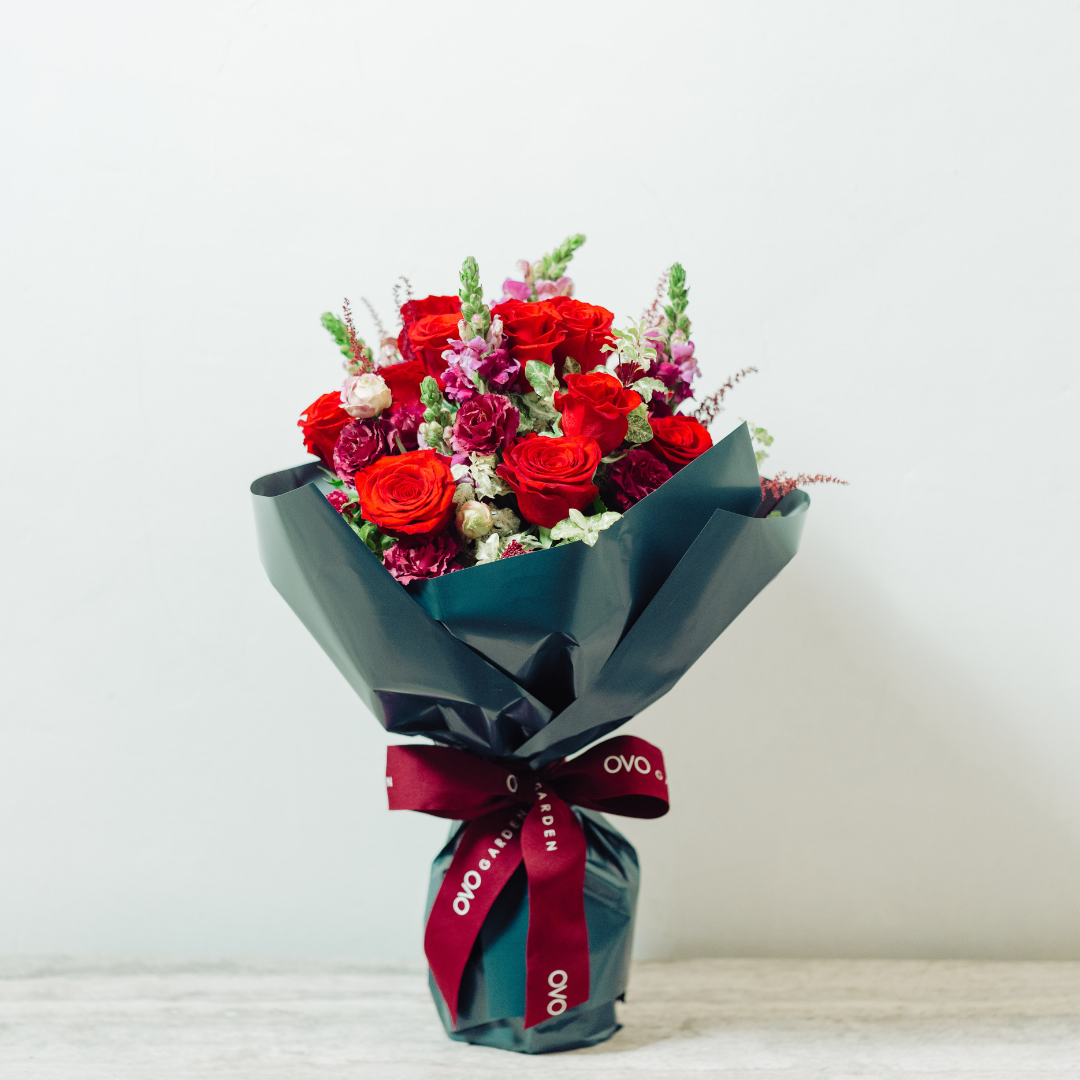 OVO GARDEN - Duskfire Blossoms Bouquet 情人節花束