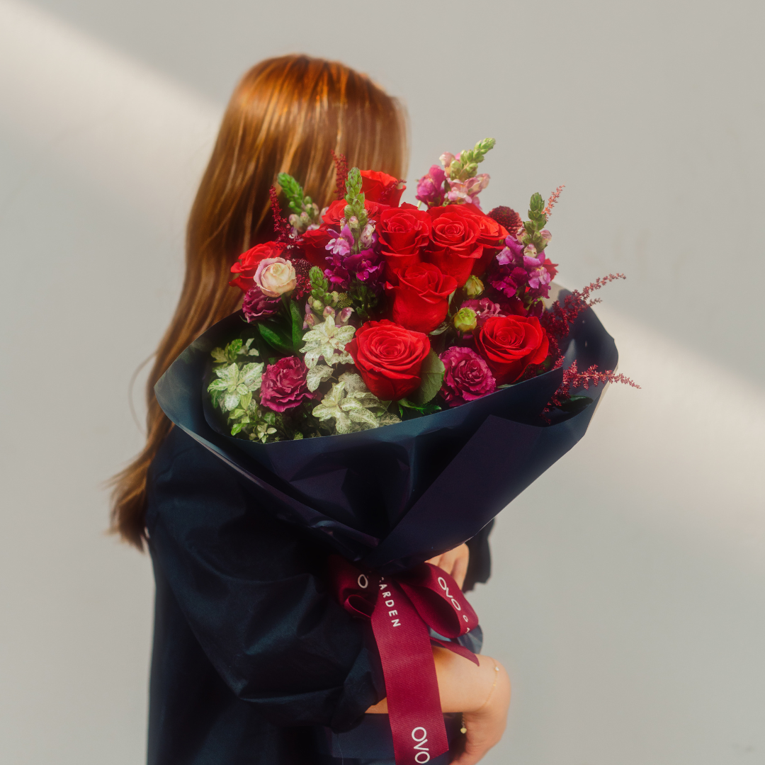 OVO GARDEN - Duskfire Blossoms Bouquet 情人節花束