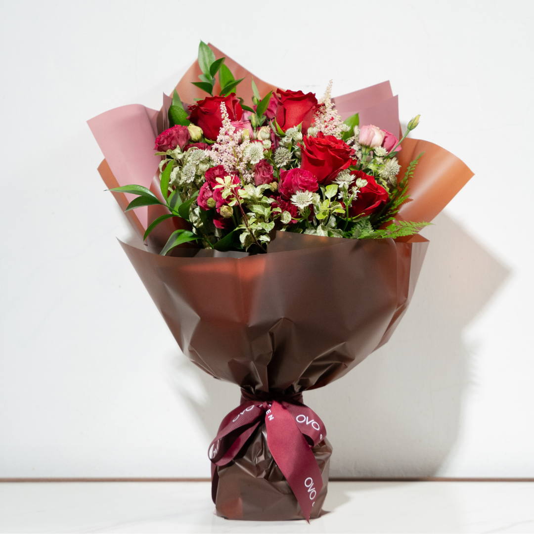 Rosy Whisper Bouquet ｜ OVO GARDEN