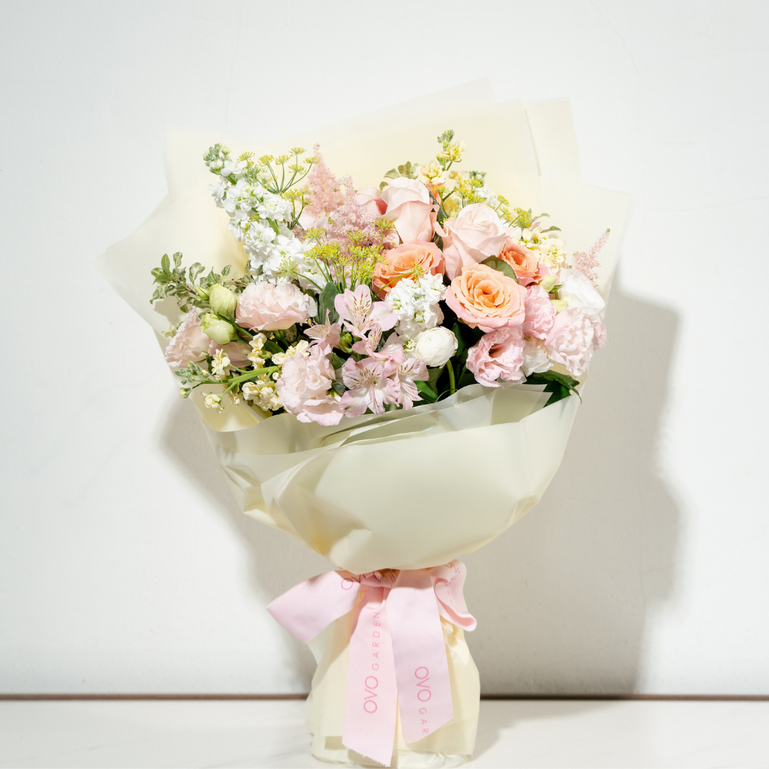 Soft Embrace Bouquet | OVO GARDEN