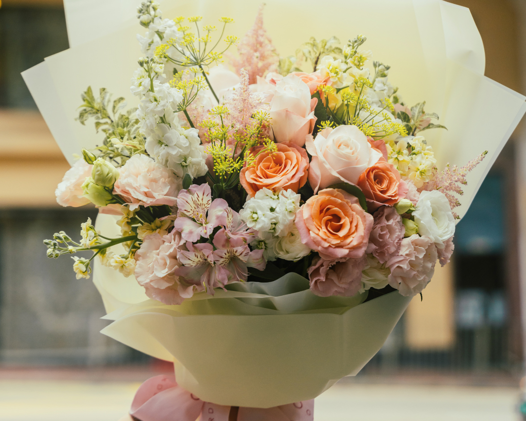 Soft Embrace Bouquet | OVO GARDEN