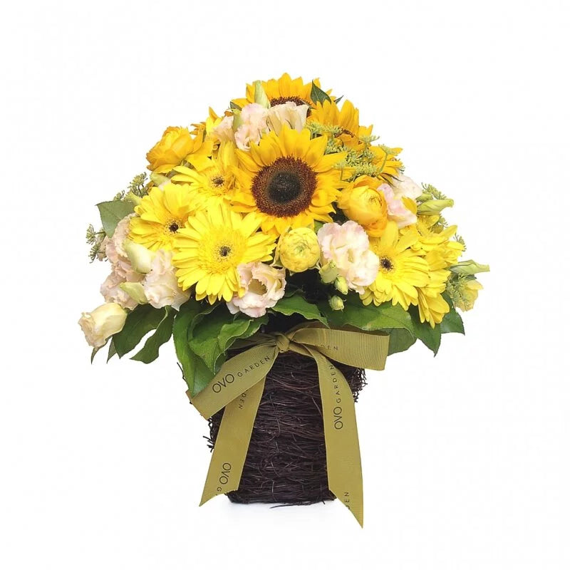 OVO GARDEN - Sunlit Morning Flower Basket
